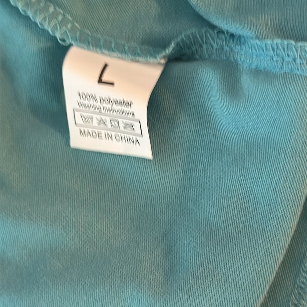 New tank top-I’ve had my shots - Picture 5 of 5